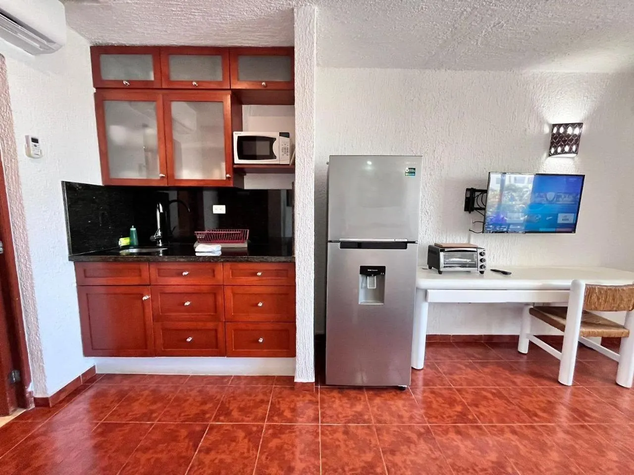 Aparthotel Solymar Beach Resort Suite 3507 Cancun Mexico